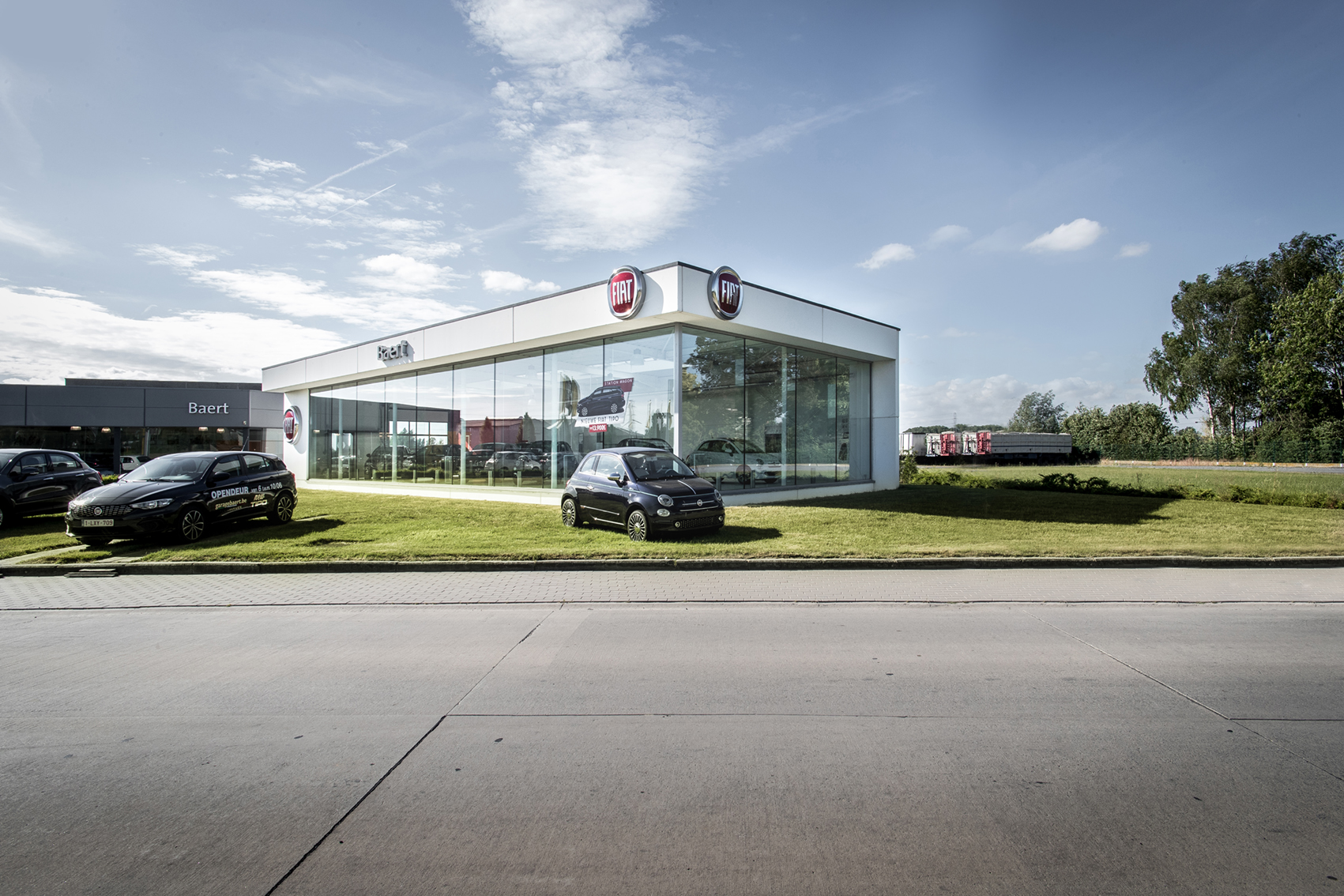 Fiat garage Ruien Architect Wim Desloovere